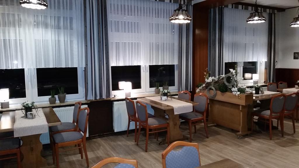 Hotel Deutsches Haus Francop Хамбург Екстериор снимка