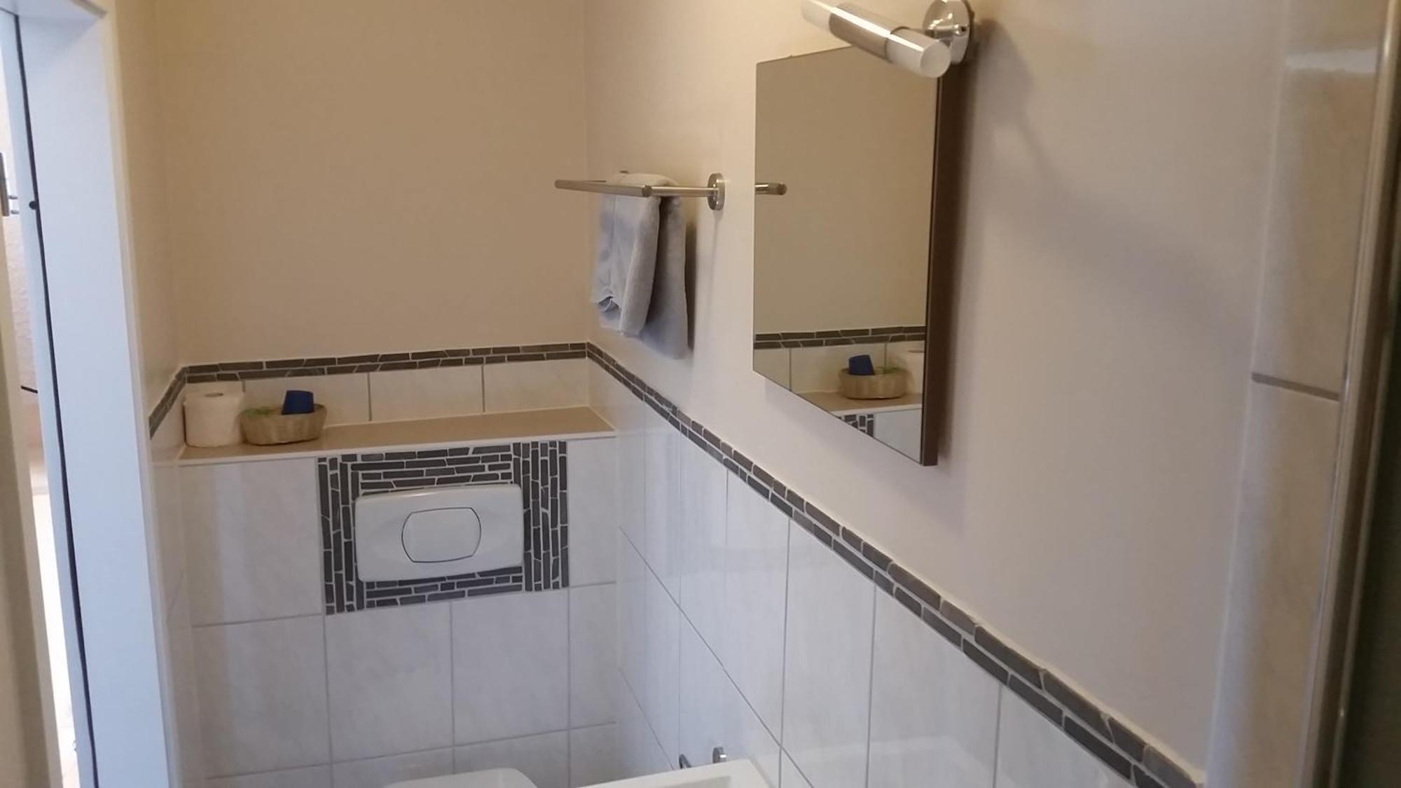 Hotel Deutsches Haus Francop Хамбург Стая снимка
