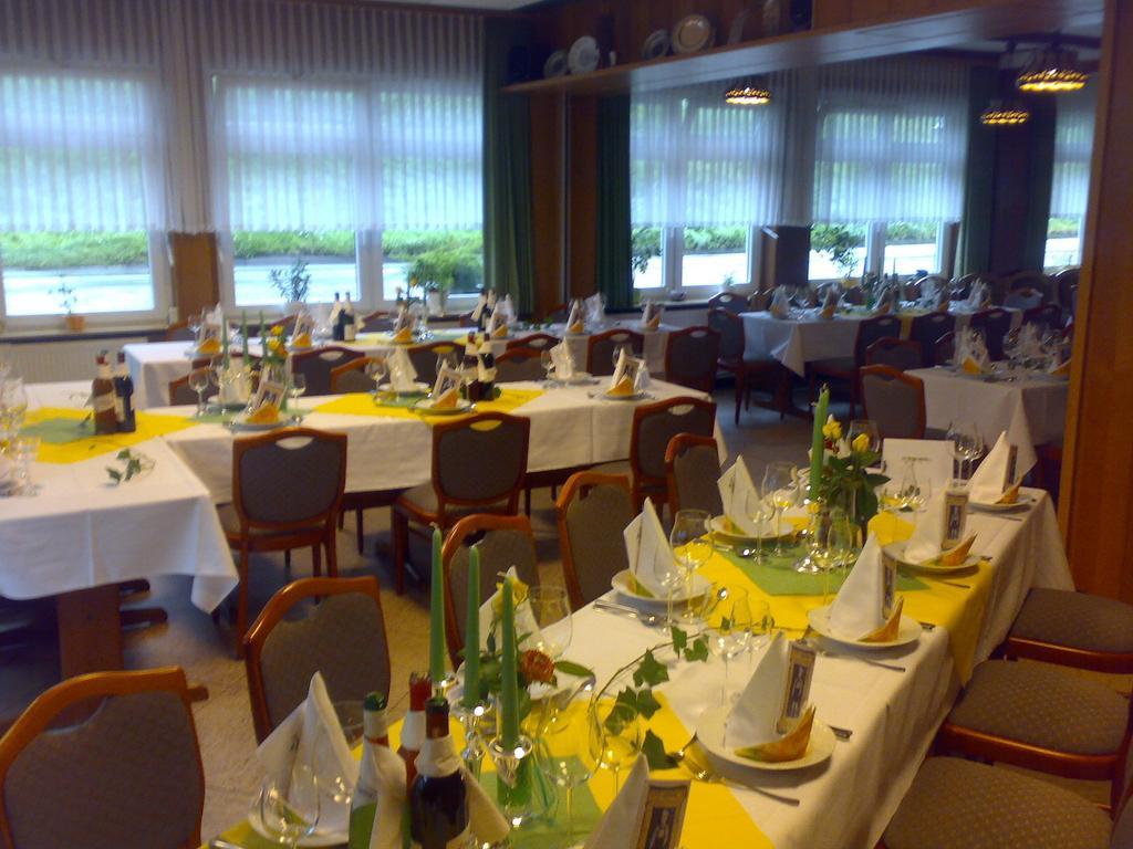 Hotel Deutsches Haus Francop Хамбург Екстериор снимка